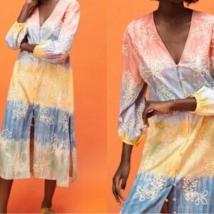 Zara tie dye embroidered midi dress 
Medium